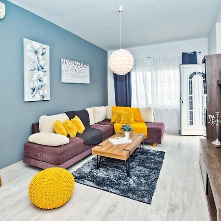 Apartman Tino With Two Sunny Terace Hvar Town Exterior foto