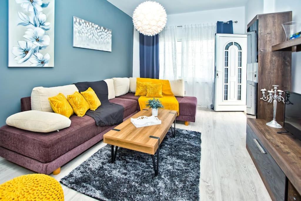 Apartman Tino With Two Sunny Terace Hvar Town Exterior foto