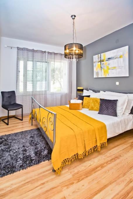 Apartman Tino With Two Sunny Terace Hvar Town Exterior foto